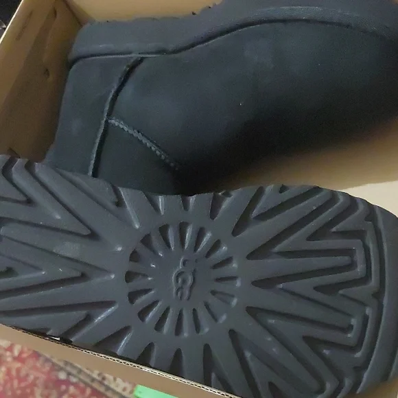 UGG Classic Black Suede Boots - Picture 4 of 7